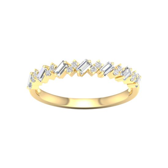 A top-down view of a 14K yellow gold band ring with an alternating pattern of baguette and round diamonds.